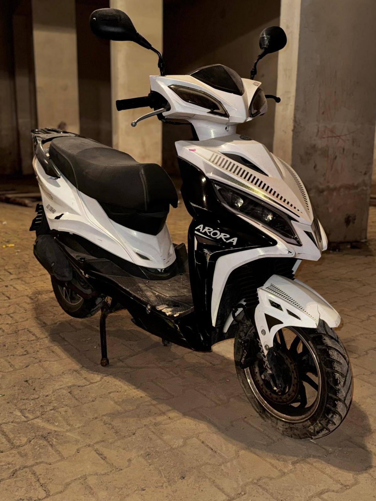 2020 Arora Verano 125-1