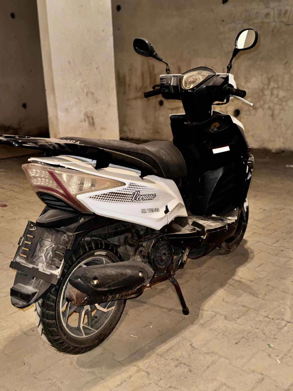 2020 Arora Verano 125-2